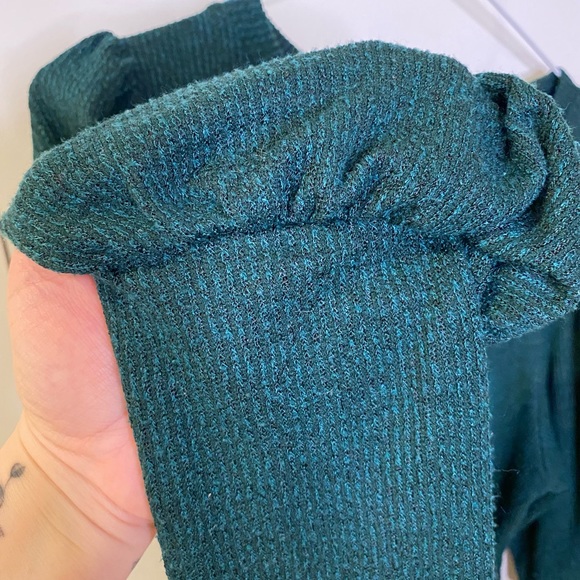 ZARA Puff Sleeve Sweater - Picture 4 of 7